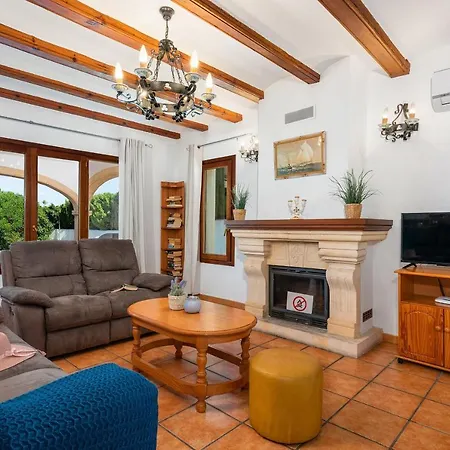 Diego - Plusholidays Villa