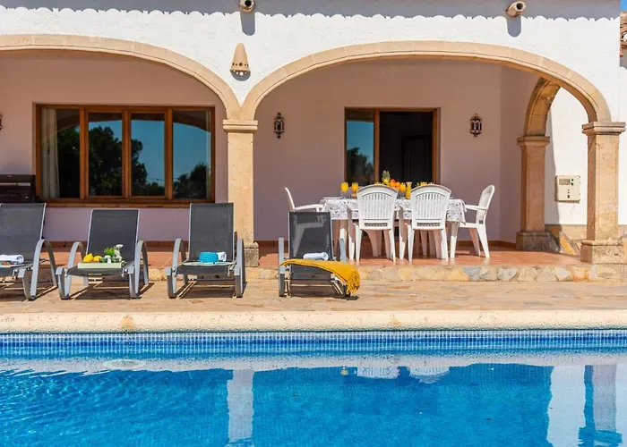 Diego - Plusholidays * Benissa