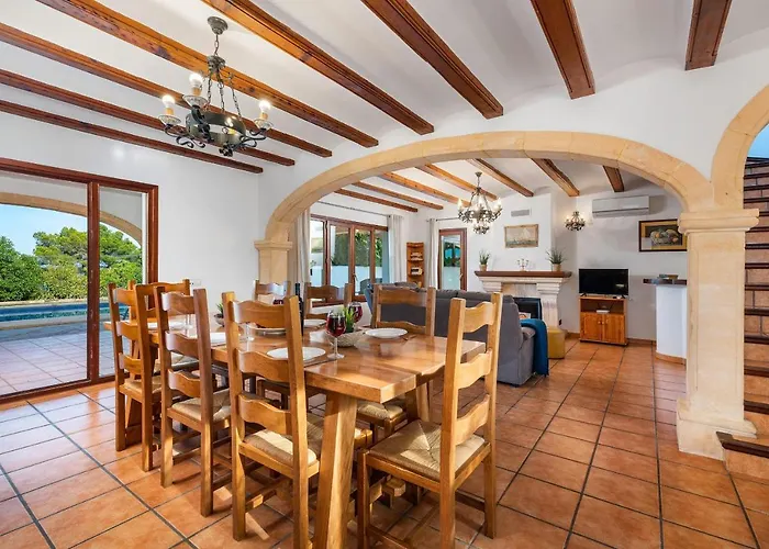 Diego - Plusholidays Villa Benissa